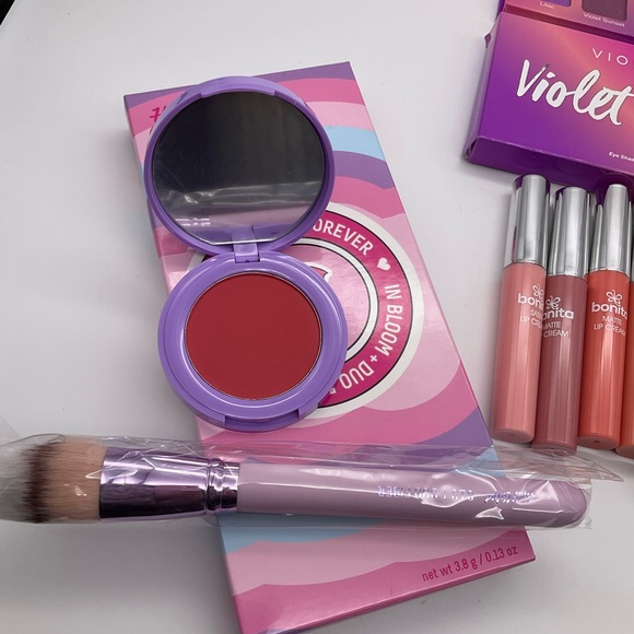 NIB MAKEUP BUNDLE VIOLET VOSS HALF CAKED BONITA - Picture 3 of 8